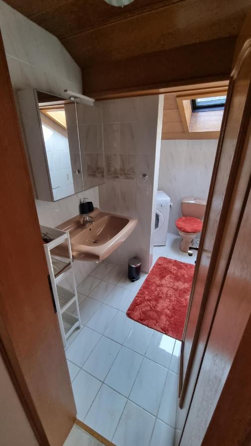 Fridas Place - Der Blick Ueber Ganz Villach - 160 M2 Ferienoase - Ganzes Haus Bis Zu 8 Personen Dış mekan fotoğraf