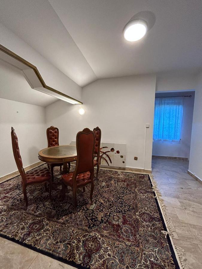 Fridas Place - Der Blick Ueber Ganz Villach - 160 M2 Ferienoase - Ganzes Haus Bis Zu 8 Personen Dış mekan fotoğraf