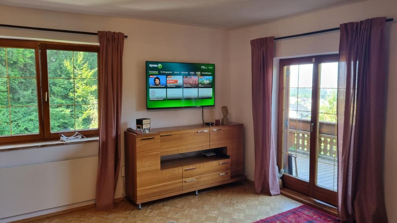 Fridas Place - Der Blick Ueber Ganz Villach - 160 M2 Ferienoase - Ganzes Haus Bis Zu 8 Personen Dış mekan fotoğraf