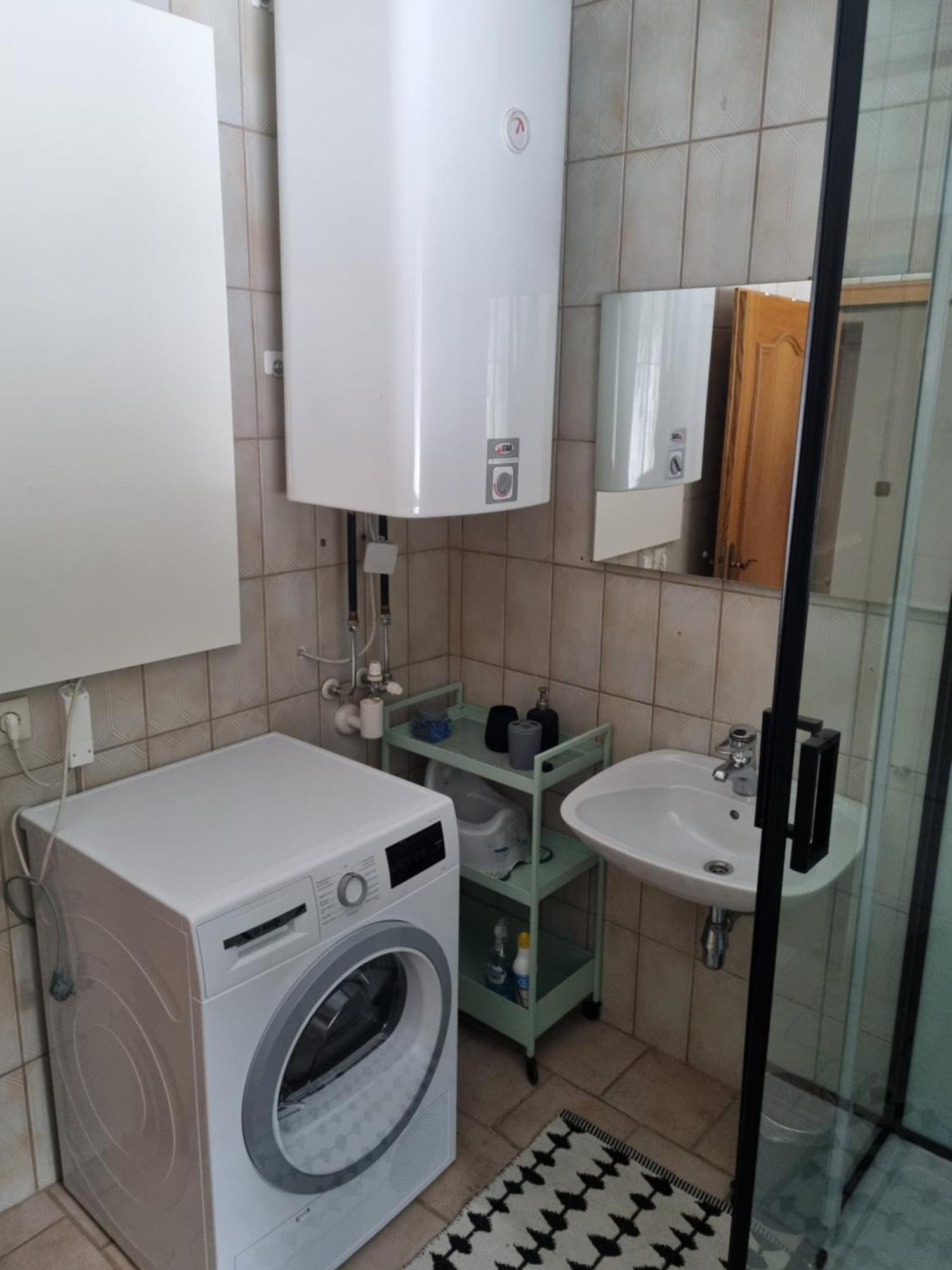 Fridas Place - Der Blick Ueber Ganz Villach - 160 M2 Ferienoase - Ganzes Haus Bis Zu 8 Personen Dış mekan fotoğraf