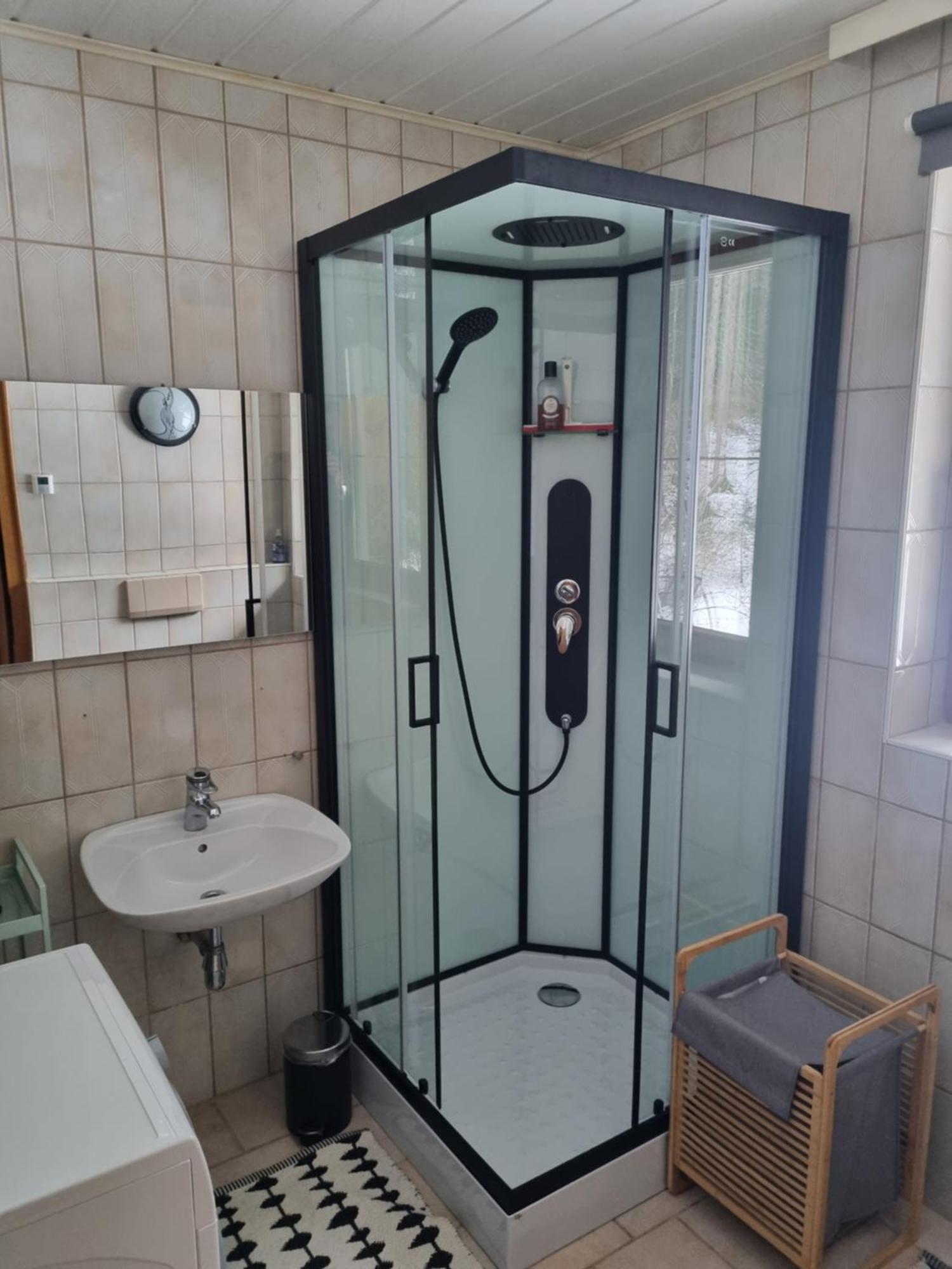 Fridas Place - Der Blick Ueber Ganz Villach - 160 M2 Ferienoase - Ganzes Haus Bis Zu 8 Personen Dış mekan fotoğraf